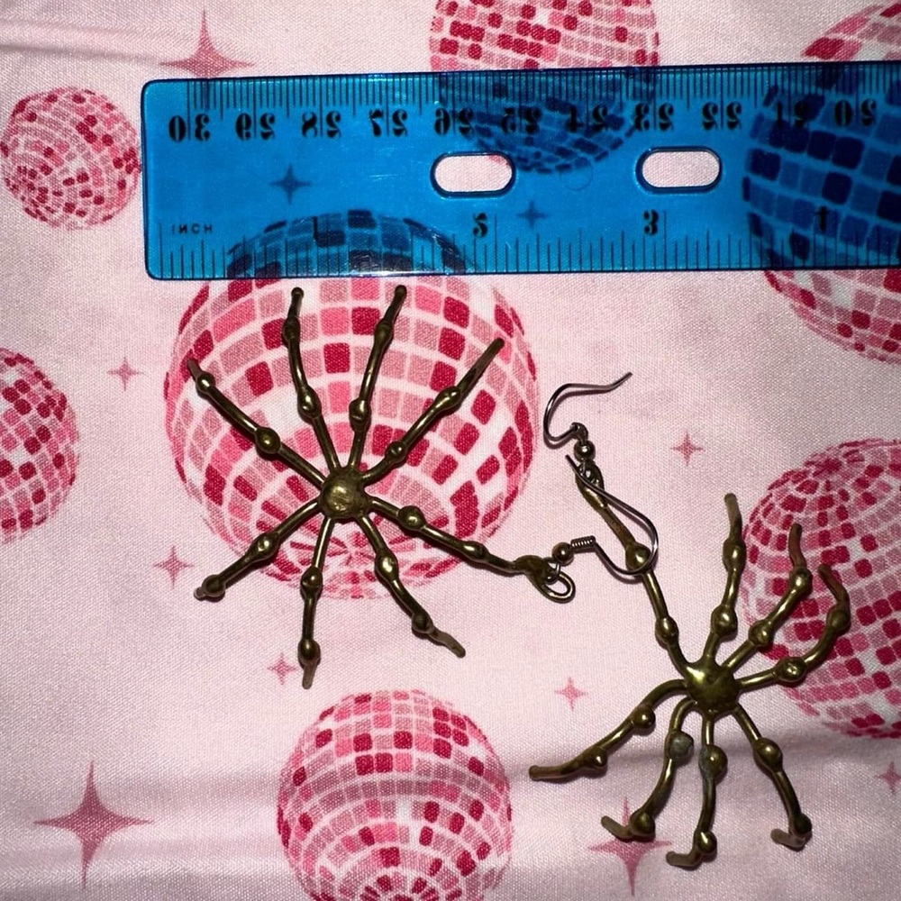 💖SPIDER EARRINGS💖 - Picture 4 of 7